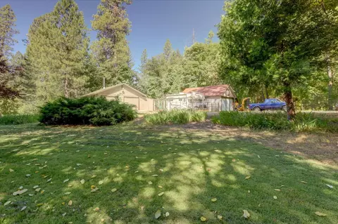 Exterior - 12368 E Bennett Rd, Grass Valley, CA 95945 photo 33 of 46