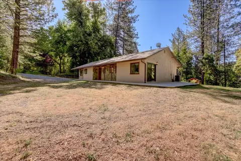 Exterior - 12368 E Bennett Rd, Grass Valley, CA 95945 photo 14 of 46