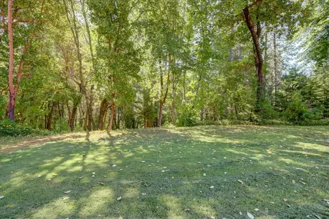 Exterior - 12368 E Bennett Rd, Grass Valley, CA 95945 photo 34 of 46