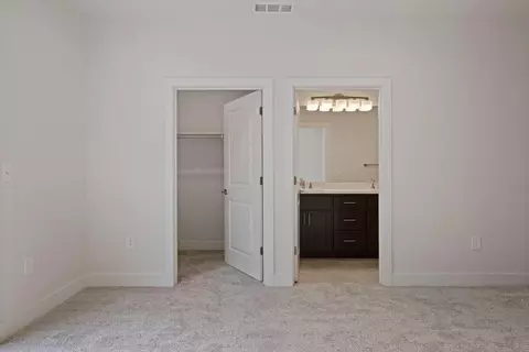 Bedroom - 1852 Lovejoy Pl, Manteca, CA 95337 photo 6 of 10