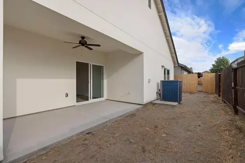 Exterior - 1852 Lovejoy Pl, Manteca, CA 95337 photo 4 of 5