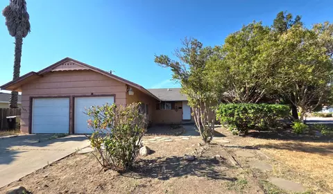 Exterior - 1002 Aldwina Ln, Manteca, CA 95336 photo 1 of 2