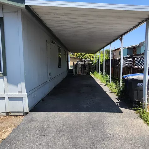 131 Klamath, Pittsburg, CA 94565 photo 1