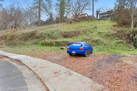 854 Spring St, Placerville, CA 95667 photo 2
