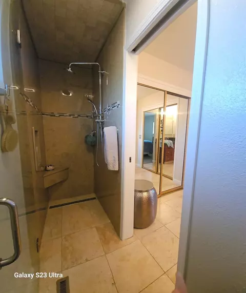 Bath - 1713 Leilani Way, Ceres, CA 95307 photo 3 of 4