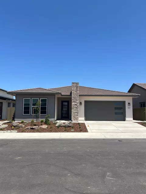9277 Janowicz St, Elk Grove, CA 95624