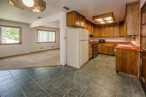 204 Emery St, Winters, CA 95694 photo 8