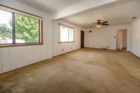 204 Emery St, Winters, CA 95694 photo 3