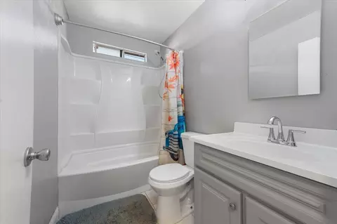 Bath - 403 Mesa St, Wheatland, CA 95692 photo 1 of 1