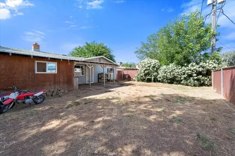 Exterior - 403 Mesa St, Wheatland, CA 95692 photo 5 of 6