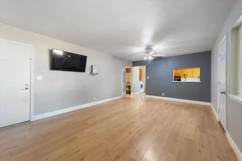 Living - 403 Mesa St, Wheatland, CA 95692 photo 1 of 3