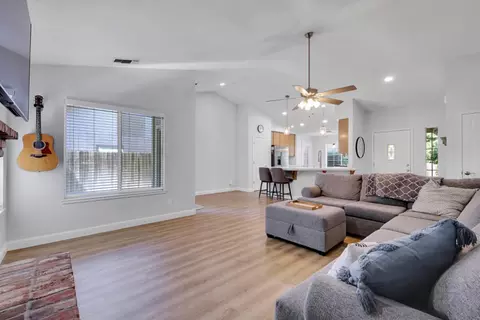 3105 Joellen Ct, Carmichael, CA 95608 photo 7
