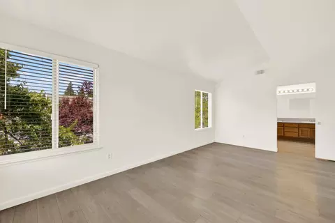 Bedroom - 8447 Leaning Tree Ct, Antelope, CA 95843 photo 4 of 6