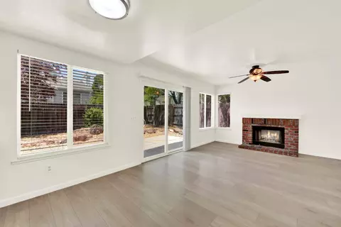 Living - 8447 Leaning Tree Ct, Antelope, CA 95843 photo 9 of 14