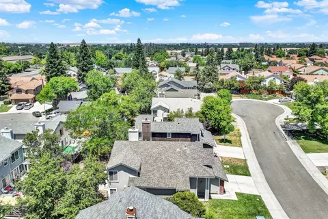 View/Area - 8447 Leaning Tree Ct, Antelope, CA 95843 photo 1 of 8