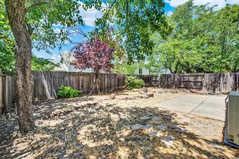 Exterior - 8447 Leaning Tree Ct, Antelope, CA 95843 photo 8 of 11
