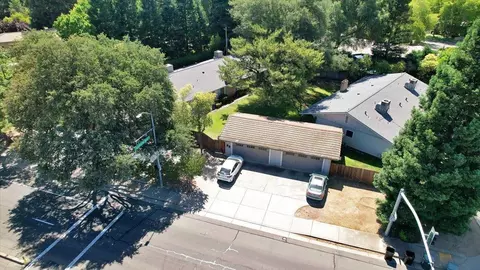5504 Fair Oaks Blvd, Carmichael, CA 95608 photo 10