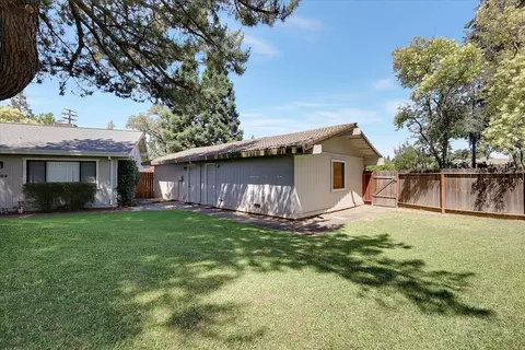 5504 Fair Oaks Blvd, Carmichael, CA 95608 photo 4