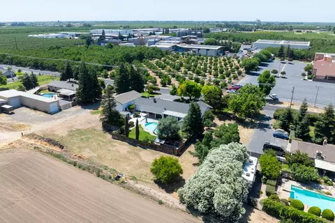 View/Area - 7849 Fox Rd, Hughson, CA 95326 photo 6 of 9