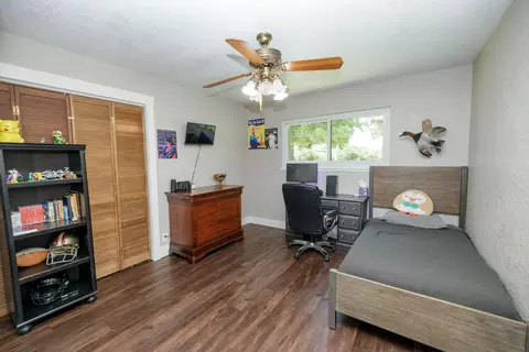 Bedroom - 7849 Fox Rd, Hughson, CA 95326 photo 3 of 7