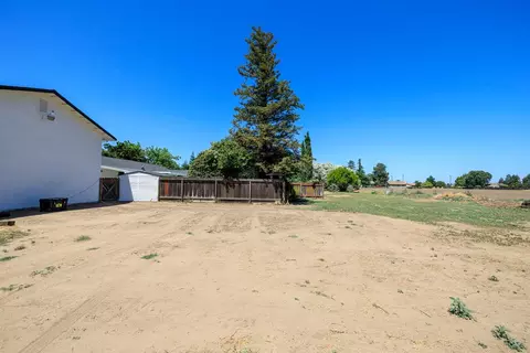 Exterior - 7849 Fox Rd, Hughson, CA 95326 photo 22 of 23