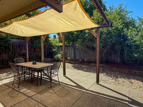 132 Luz Pl, Davis, CA 95616 photo 42