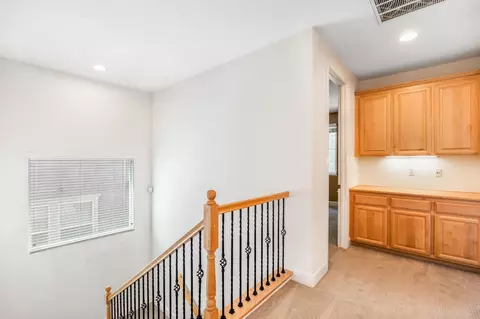 1059 Ledgestone Dr, Folsom, CA 95630 photo 27