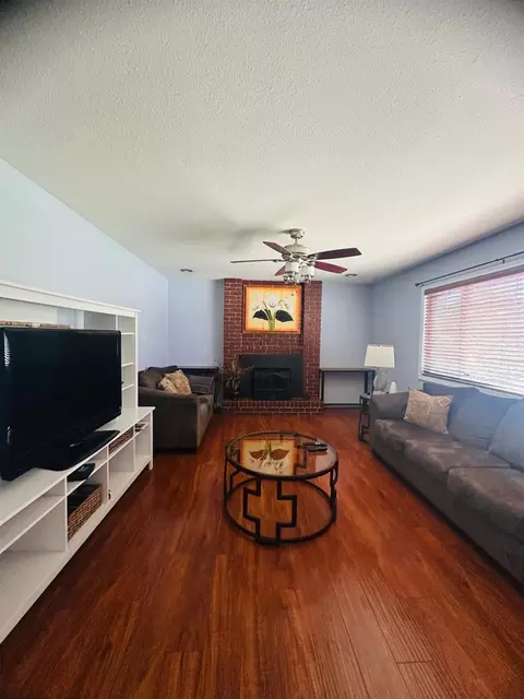 716 Saint Helen Way, Salinas, CA 93905 photo 14