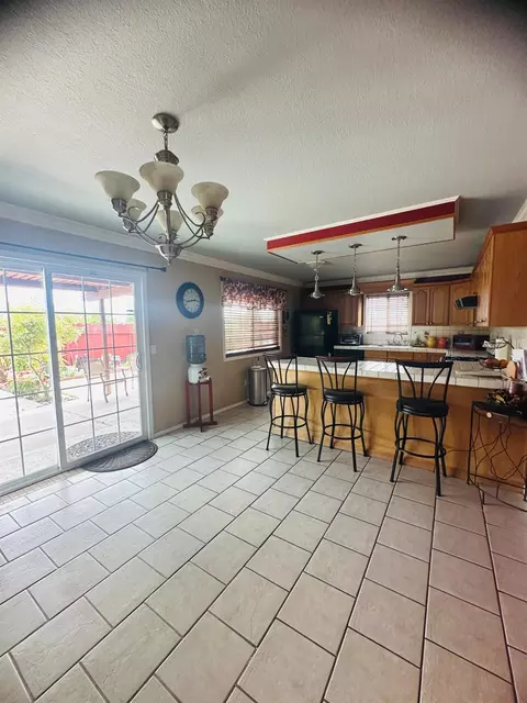 716 Saint Helen Way, Salinas, CA 93905 photo 12