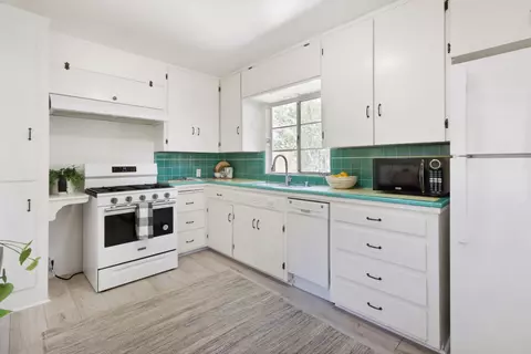 1008 D St, Davis, CA 95616 photo 13
