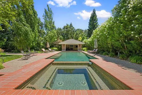 Exterior - 5310 Roxbury Ct, Carmichael, CA 95608 photo 18 of 29