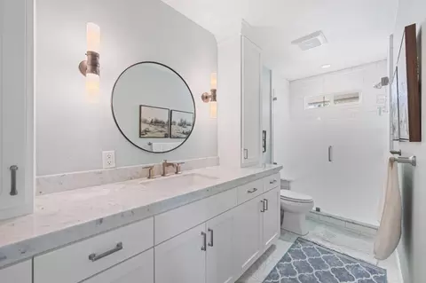 Bath - 5310 Roxbury Ct, Carmichael, CA 95608 photo 8 of 9
