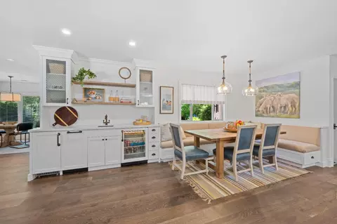 Dining - 5310 Roxbury Ct, Carmichael, CA 95608 photo 5 of 7