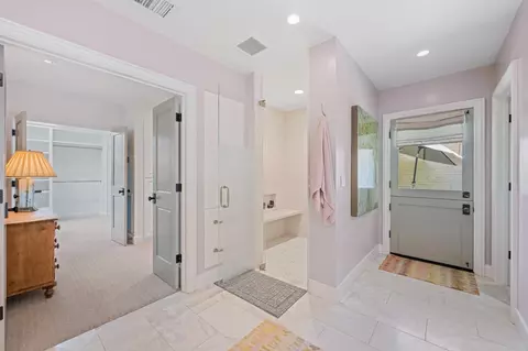Entry Way - 5310 Roxbury Ct, Carmichael, CA 95608 photo 2 of 2