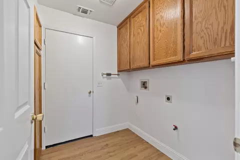 5109 Kovanda Ave, Carmichael, CA 95608 photo 17