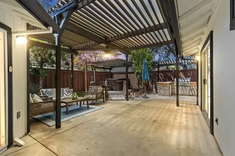 5109 Kovanda Ave, Carmichael, CA 95608 photo 3