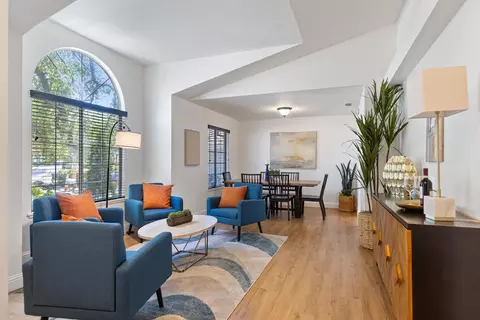 5109 Kovanda Ave, Carmichael, CA 95608 photo 2