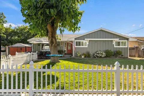9536 Batey Ave, Elk Grove, CA 95624