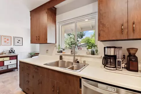 Kitchen - 1250 Alice, Davis, CA 95616 photo 5 of 5