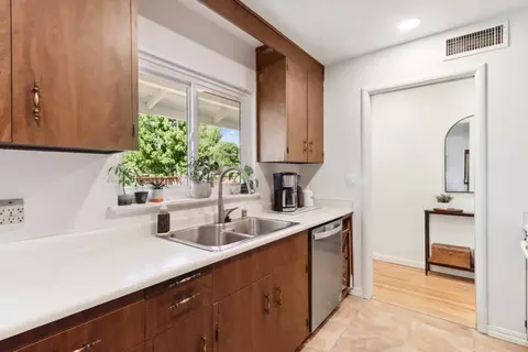 Kitchen - 1250 Alice, Davis, CA 95616 photo 2 of 5