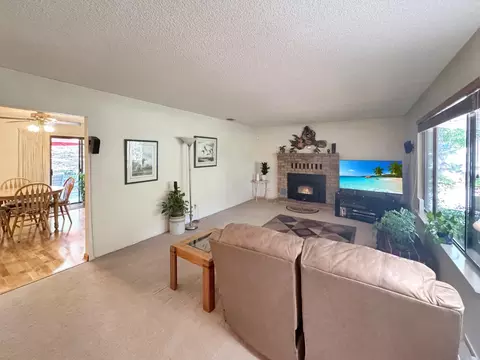 Living - 15752 Tippy Way, Grass Valley, CA 95949 photo 1 of 2