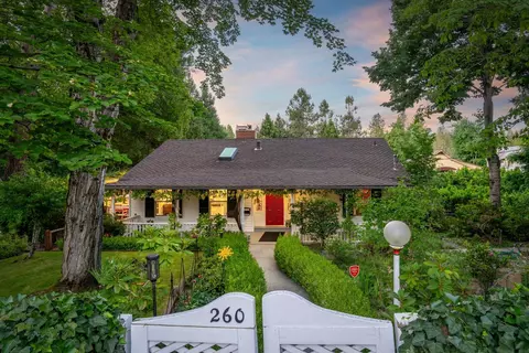 260 Boulder St, Nevada City, CA 95959