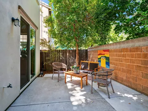 Exterior - 3616 Santo Ter, Davis, CA 95618 photo 3 of 4