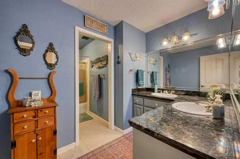 Bath - 7030 Beech, Orangevale, CA 95662 photo 1 of 6