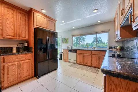 Kitchen - 7030 Beech, Orangevale, CA 95662 photo 1 of 3