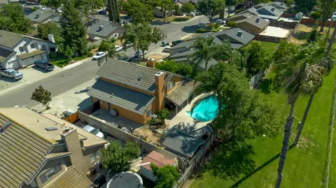 505 Berlin Way, Patterson, CA 95363 photo 3