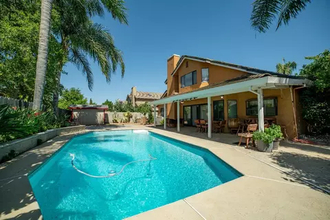 505 Berlin Way, Patterson, CA 95363 photo 9