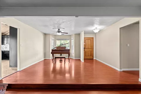 Living - 1300 Grover Dr, Modesto, CA 95351 photo 2 of 6
