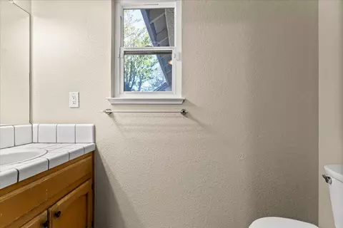 Bath - 1300 Grover Dr, Modesto, CA 95351 photo 4 of 4