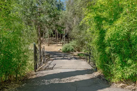 Exterior - 1355 Jackson Gate Rd, Jackson, CA 95642 photo 3 of 30